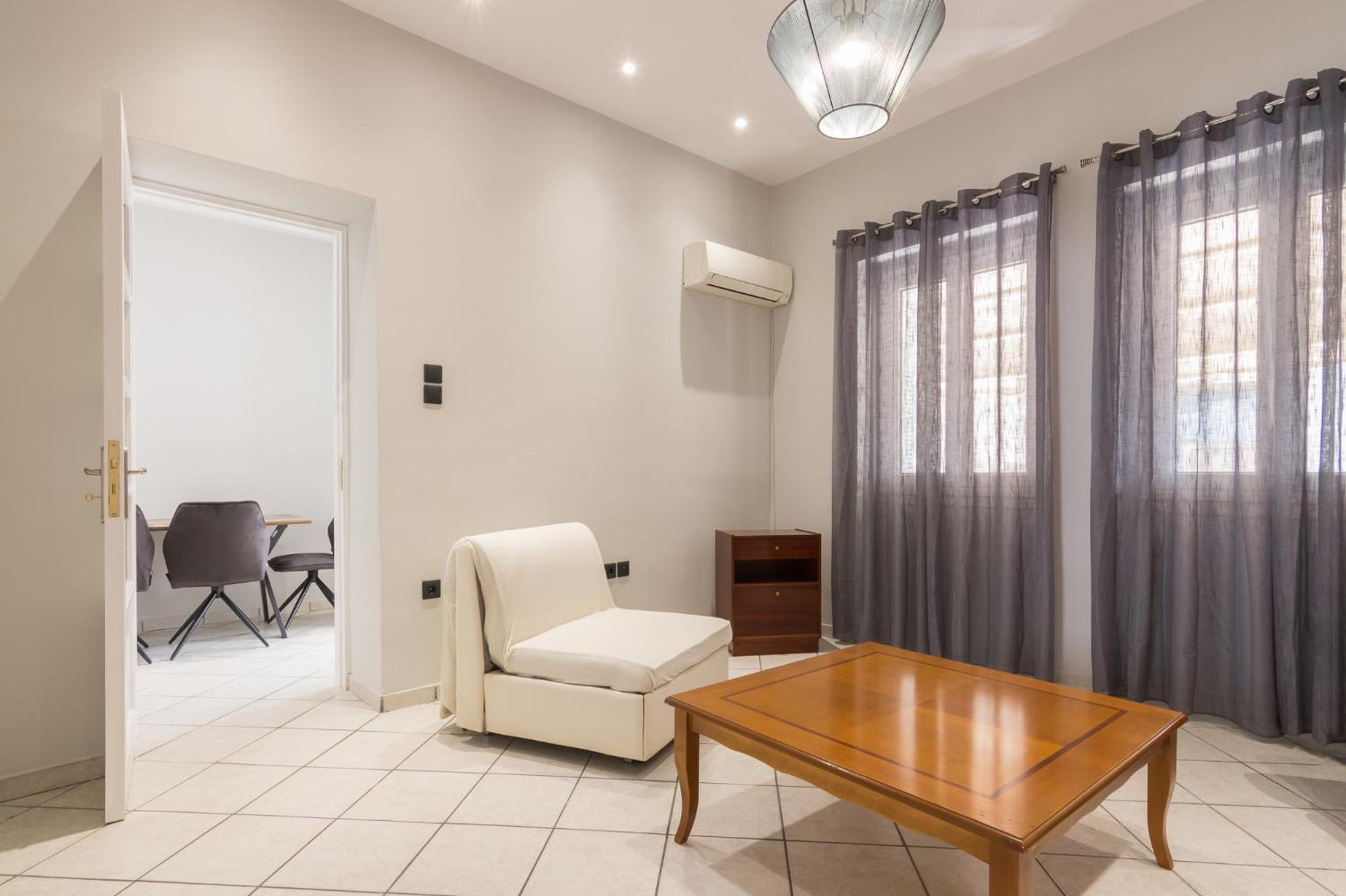 Amazing 2 Bedroom House *