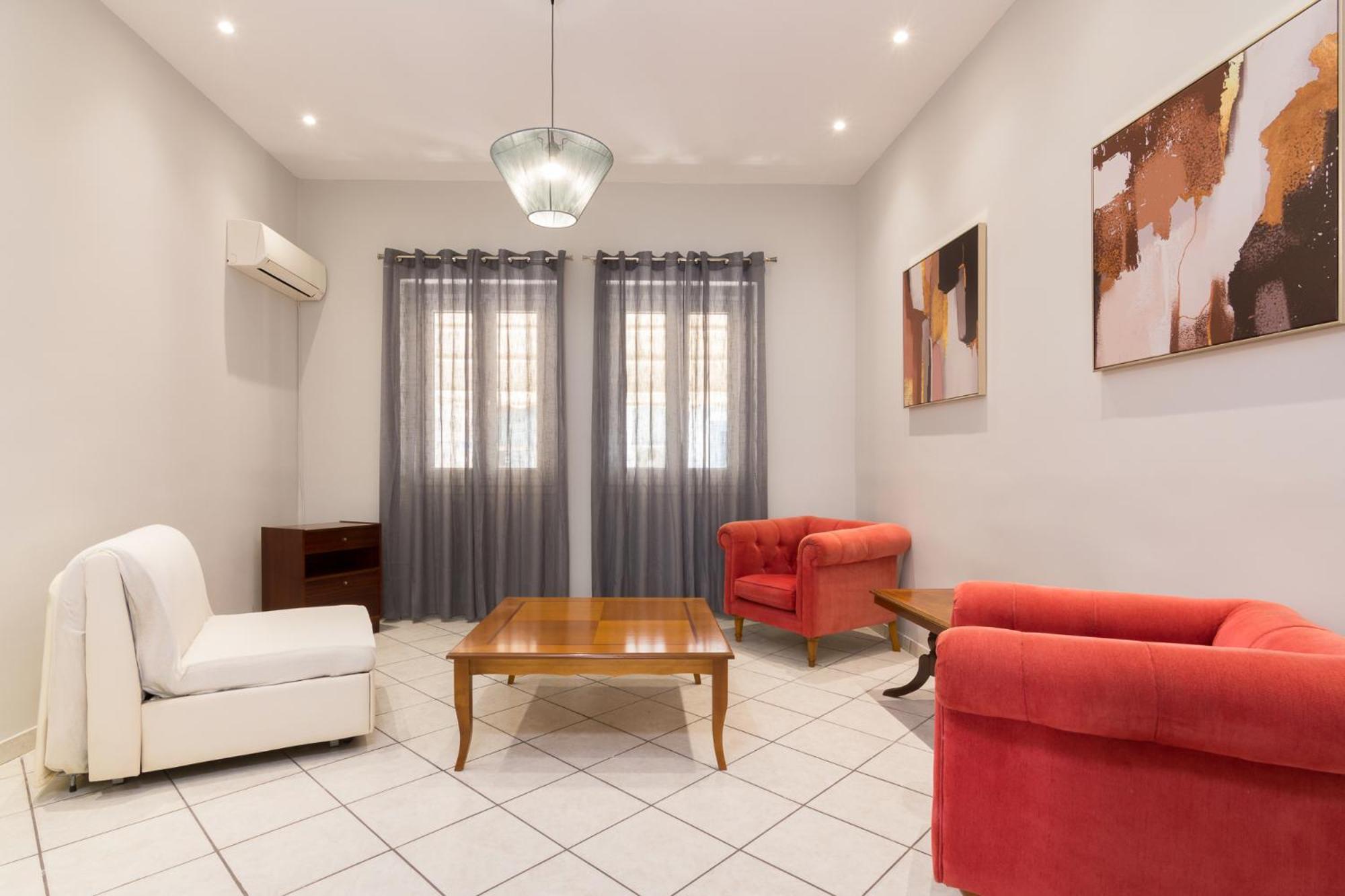 Apartment Amazing 2 Bedroom House Athens